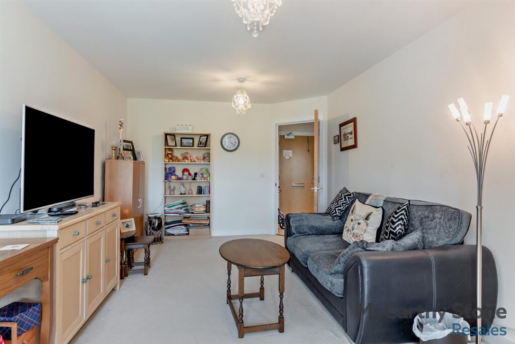 Island View, Basingstoke, RG23 7GU