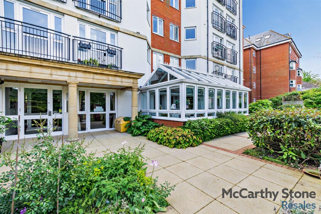 Martello Court, Jevington Gardens, Eastbourne, BN21 4SD