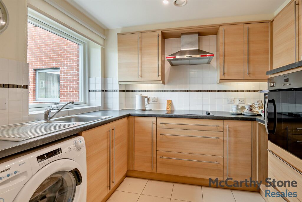 Lady Susan Court, New Road, Basingstoke