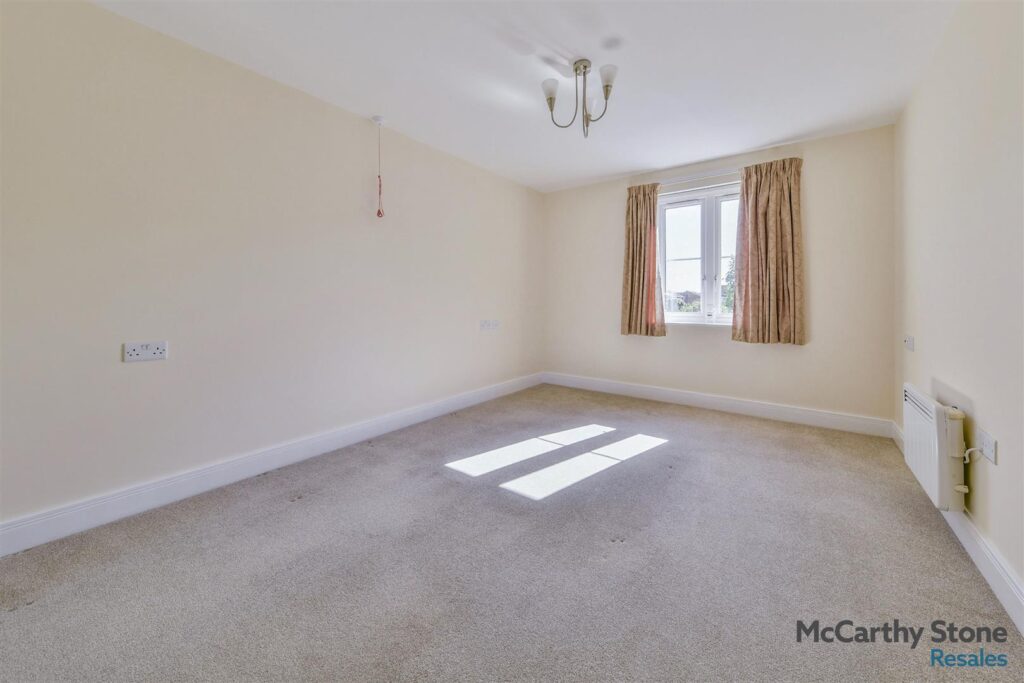 Goodes Court, Baldock Road, Royston