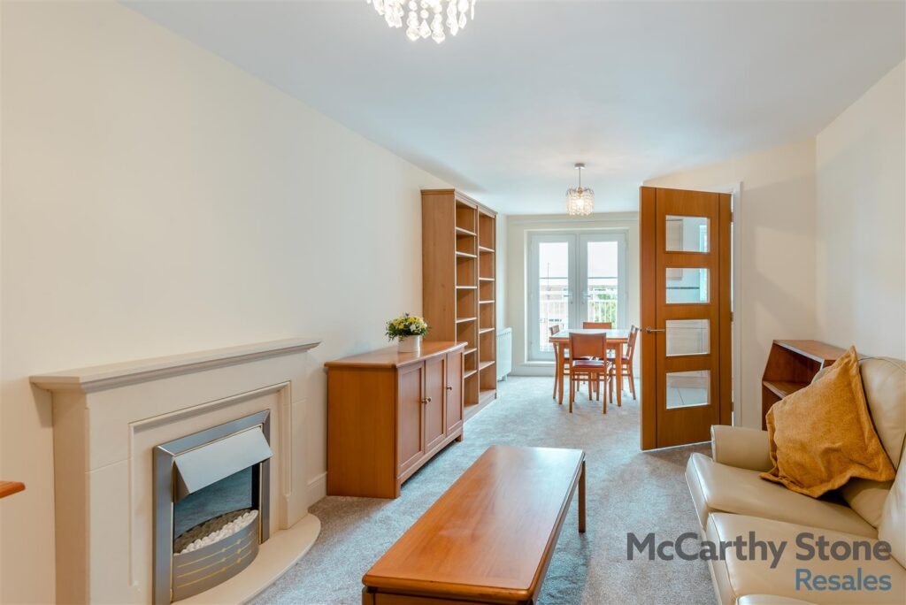 Goodes Court, Baldock Road, Royston, Herts, SG8 5FF