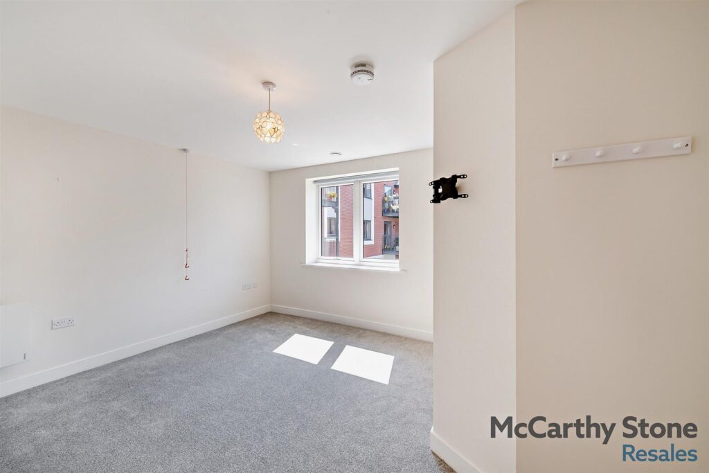 Pym Court, Bewick Avenue, Topsham, Exeter