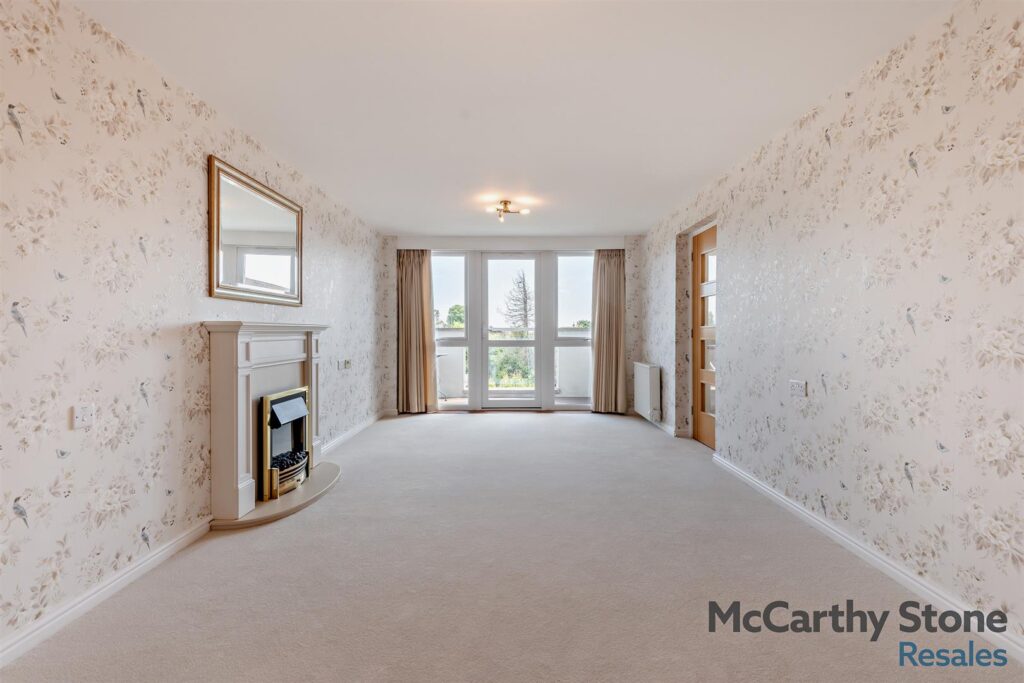 Farringford Court, Avenue Road, Lymington