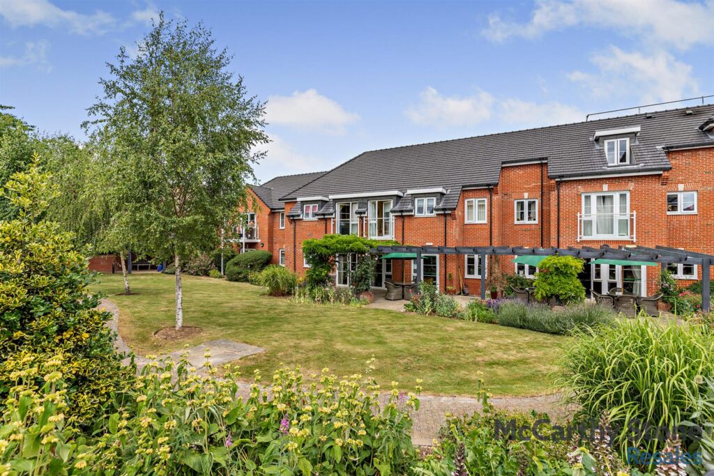 Park House, Old Park Road, Hitchin
