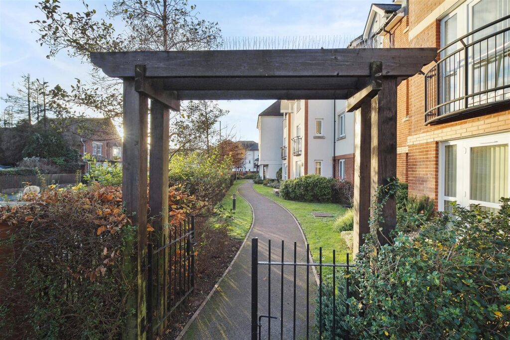 Farringford Court, Avenue Road, Lymington