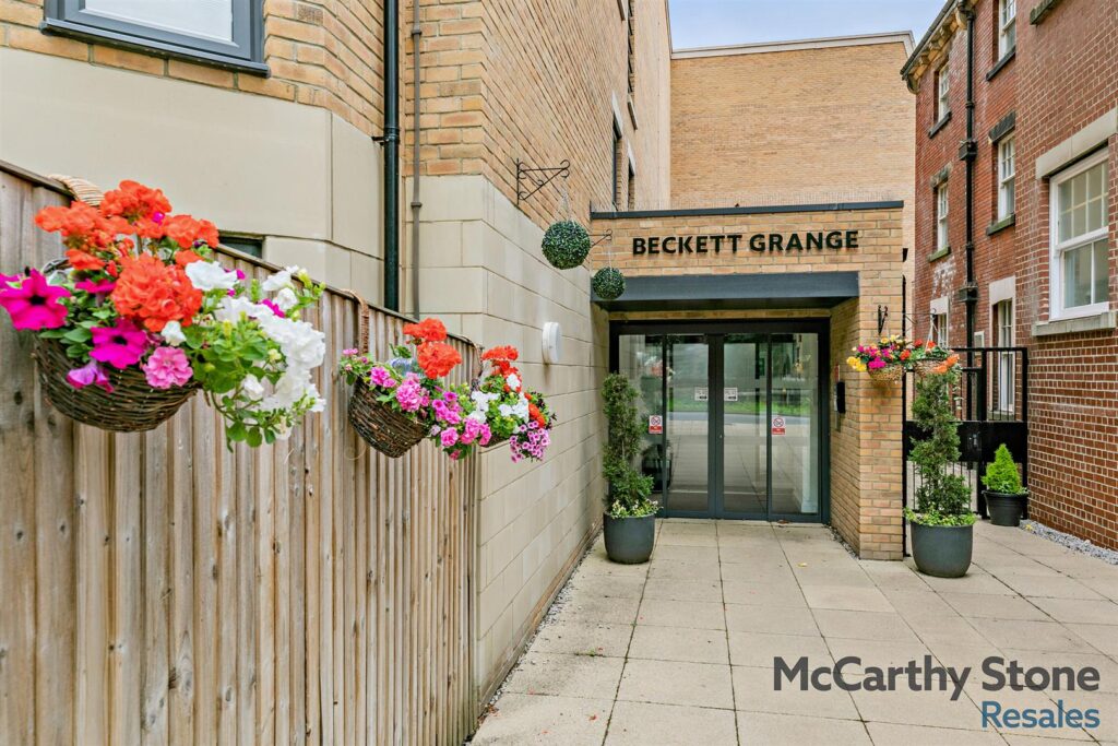 Beckett Grange, Barnsley