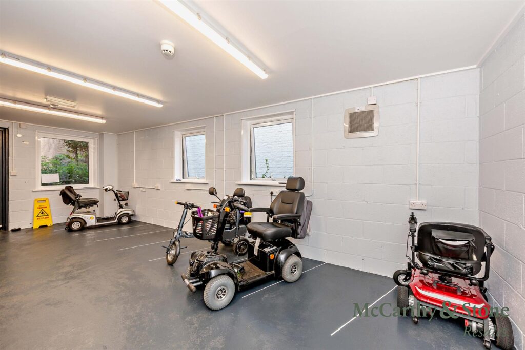 Amelia Court, Union Place, Worthing, BN11 1AH