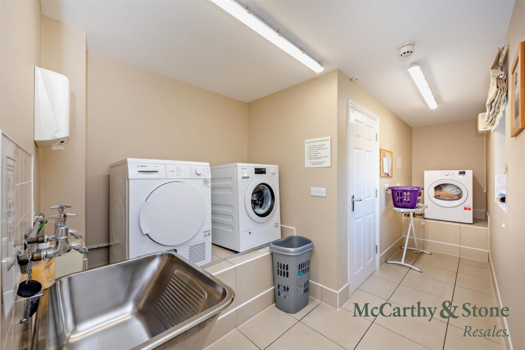 Amelia Court, Union Place, Worthing, BN11 1AH
