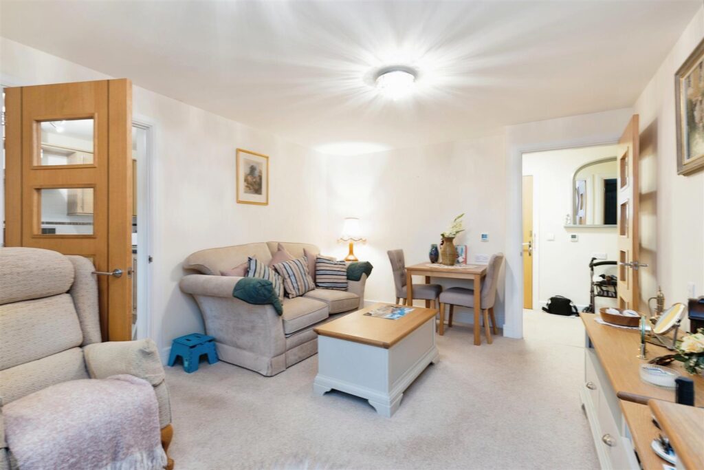 Jenner Court, St. Georges Road, Cheltenham, GL50 3ER