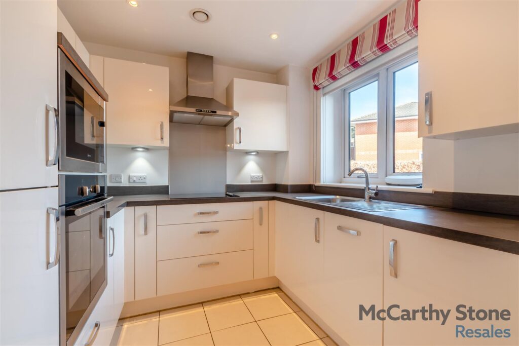 Moorfield Road, Denham, UB9 5BY