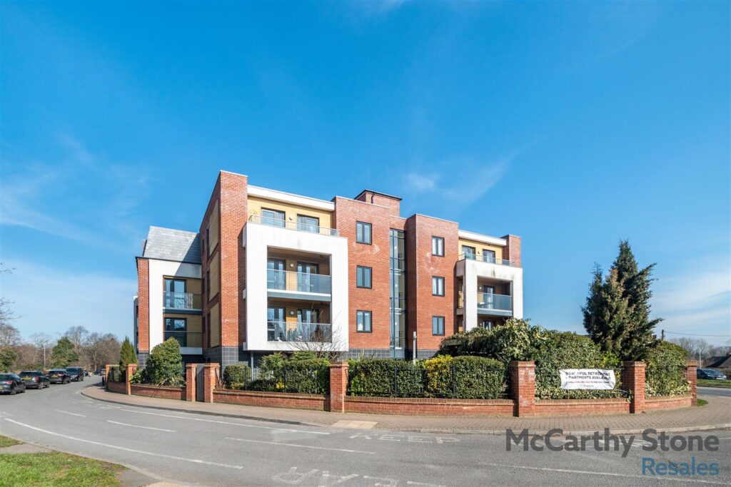 Moorfield Road, Denham, UB9 5BY