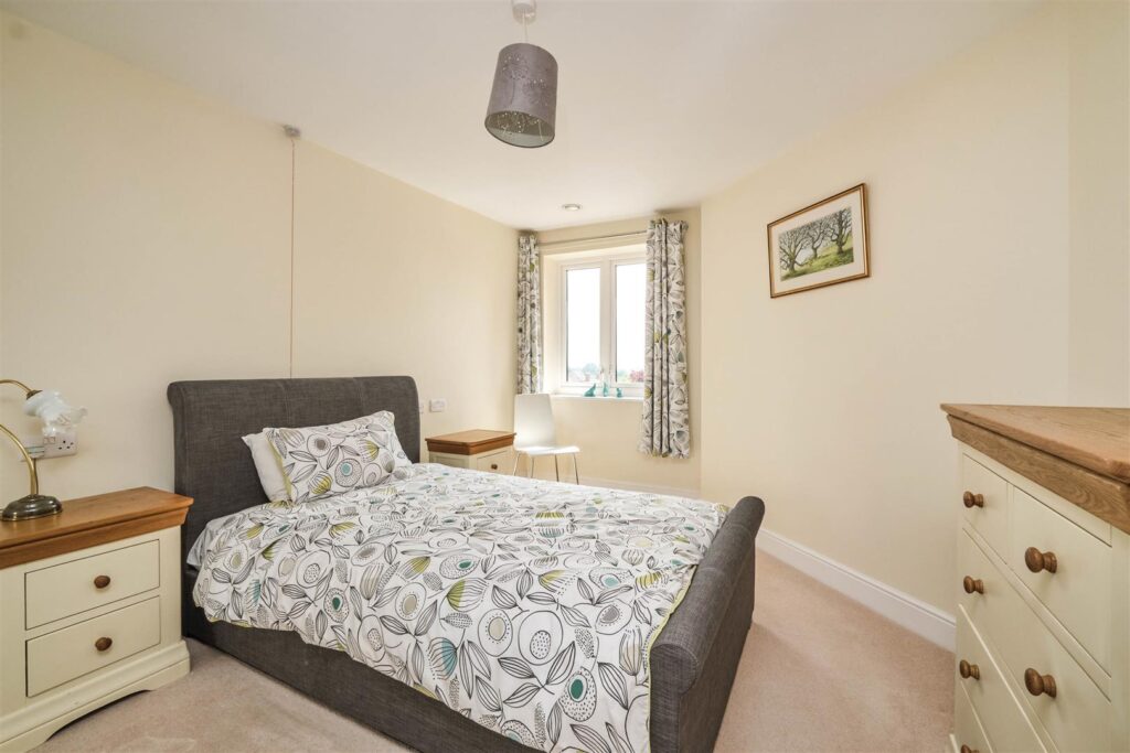 Wardington Court, Welford Road, Northampton