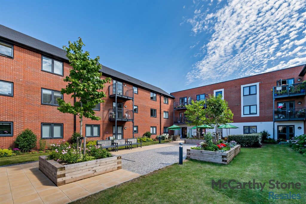 Pym Court, Bewick Avenue, Topsham, Exeter