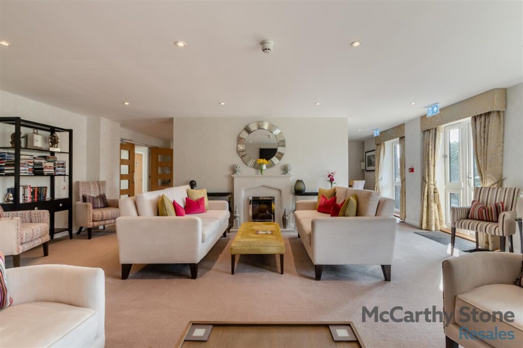Moorfield Road, Denham, UB9 5BY