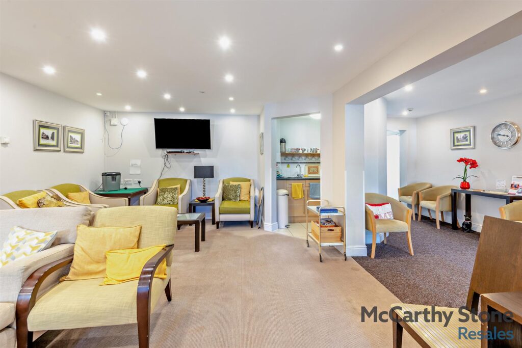 Olympic Court, Cannon Lane, Luton, Stopsley