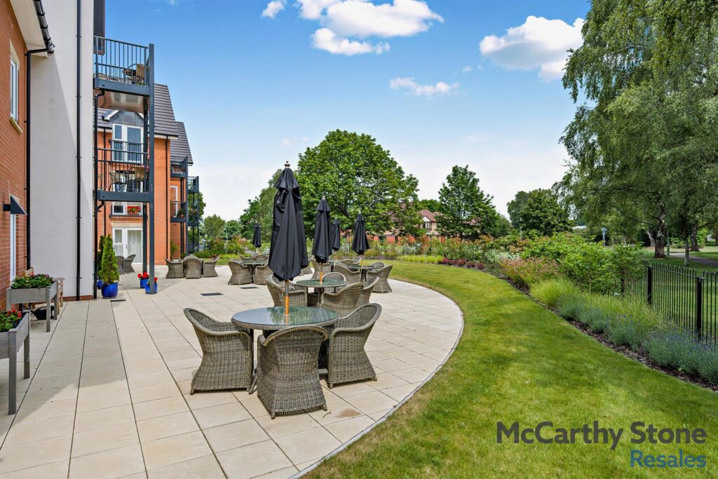 Eagle Way, Martlesham Heath