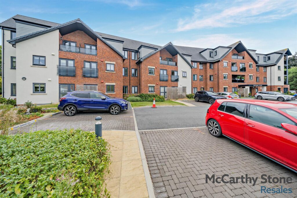 Balshaw Court Burlington Gardens Leyland PR25 3EX
