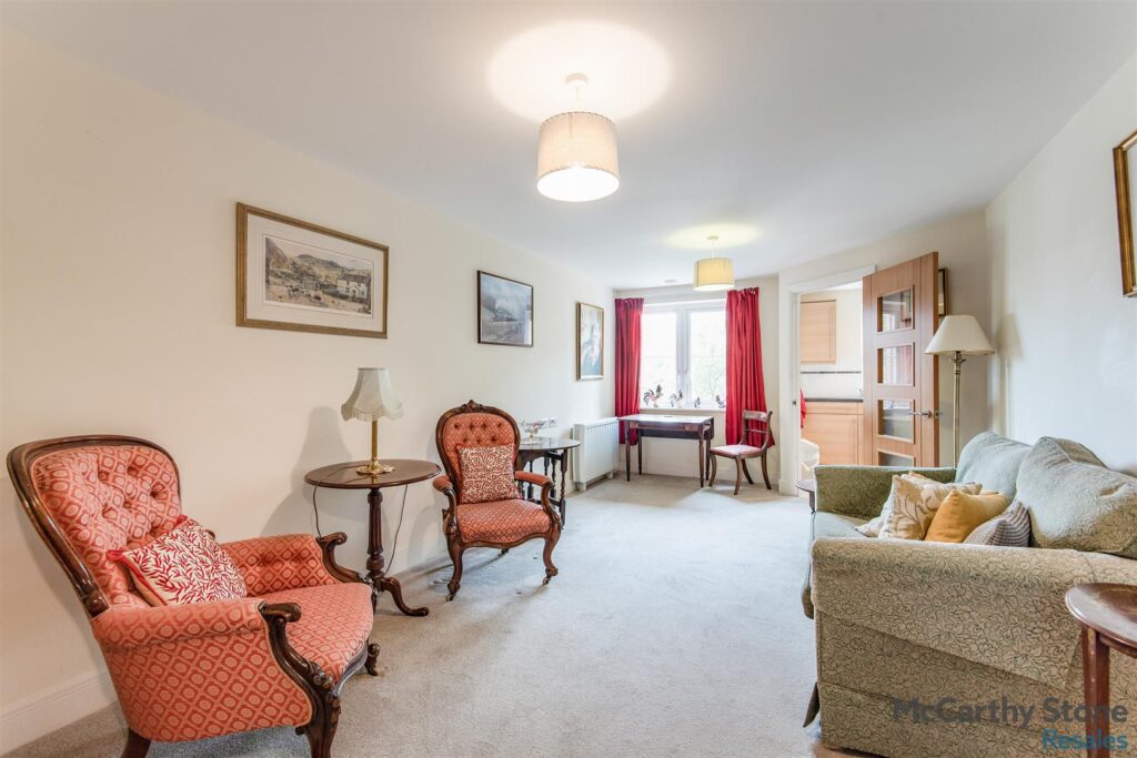 Goodes Court, Royston, Herts, SG8 5FF