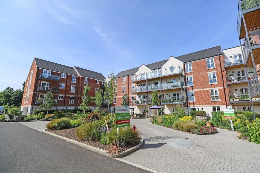 345 Reading Road, Henley-On-Thames