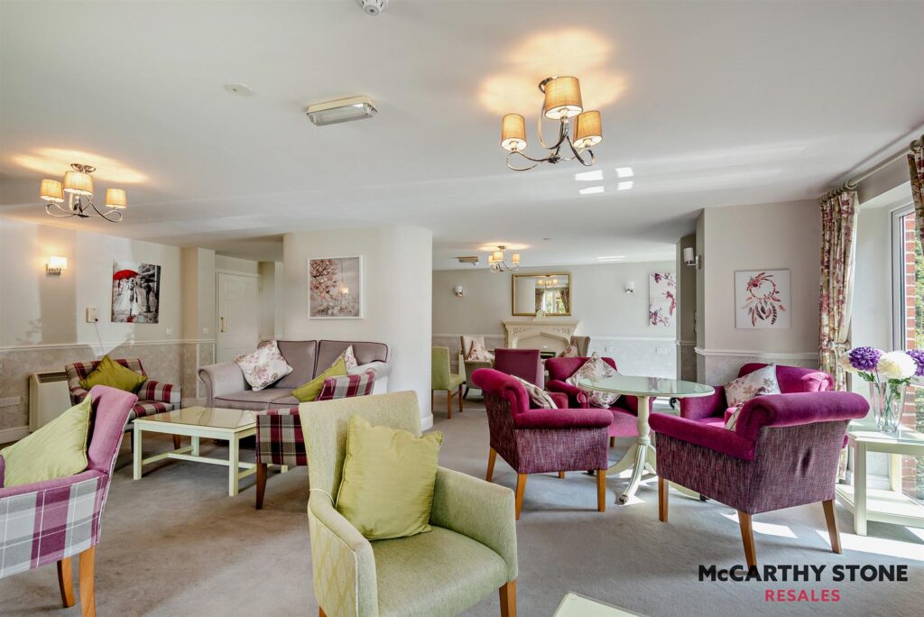 Charter Court, Retford