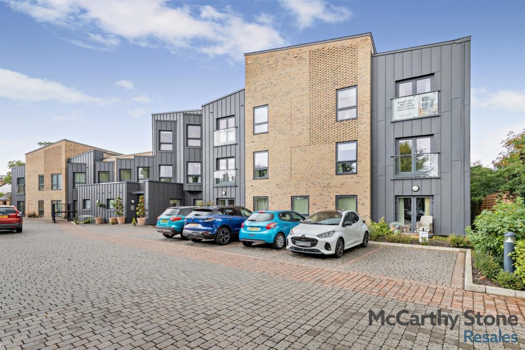 Norton Place, Icknield Way, Baldock SG7 5FH