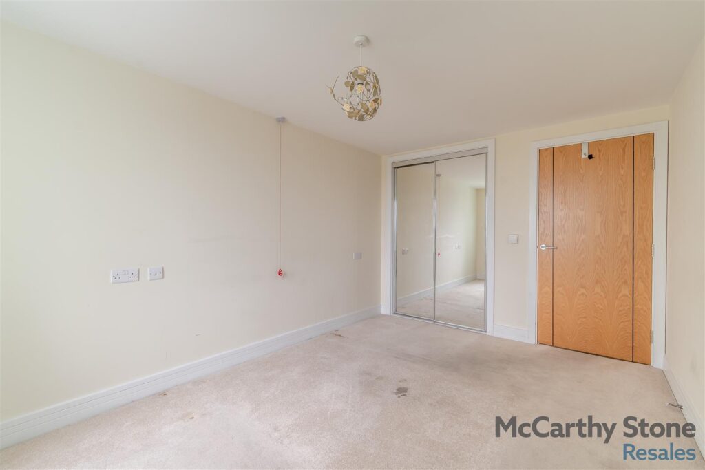 Glenhills Court, Little Glen Road, Glen Parva