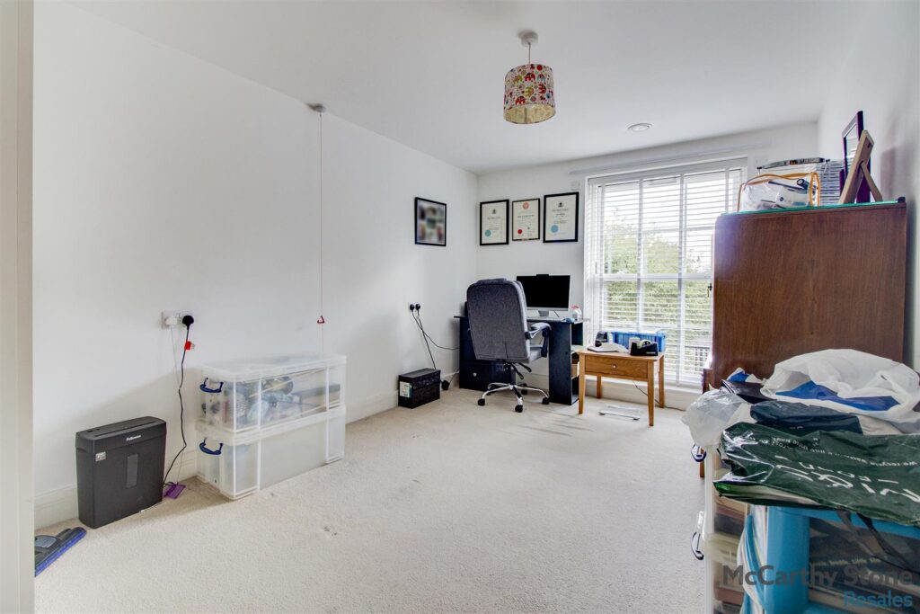 Peel Court, College Way, Welwyn Garden City, Hertfordshire, AL8 6DG