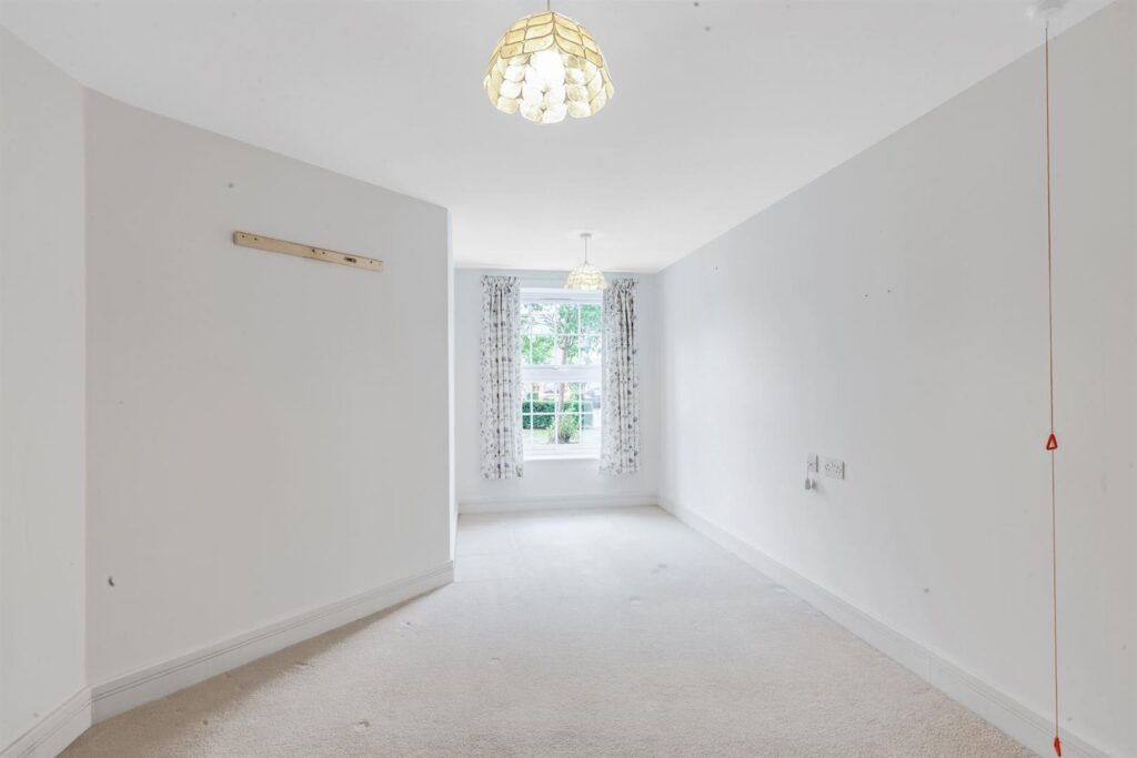 301 High Street, Ongar, CM5 9FD