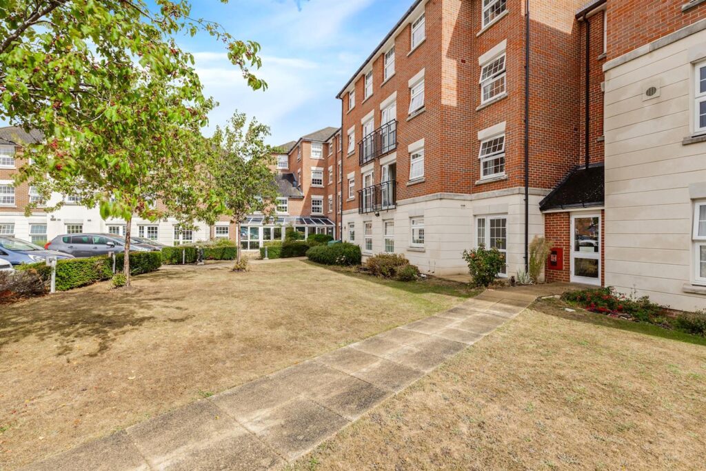 301 High Street, Ongar, CM5 9FD