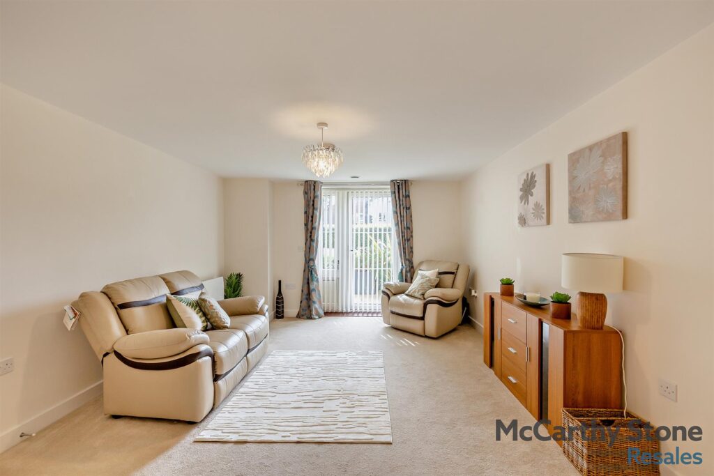 Queen Elizabeth Place, Orchard Lane, Alton