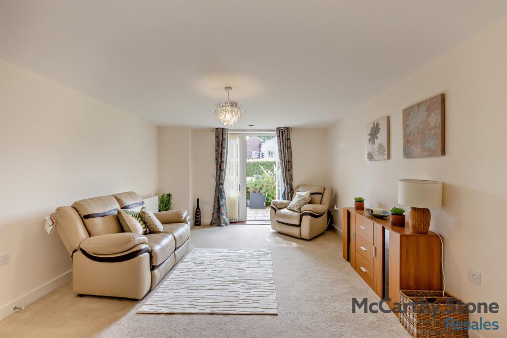 Queen Elizabeth Place, Orchard Lane, Alton