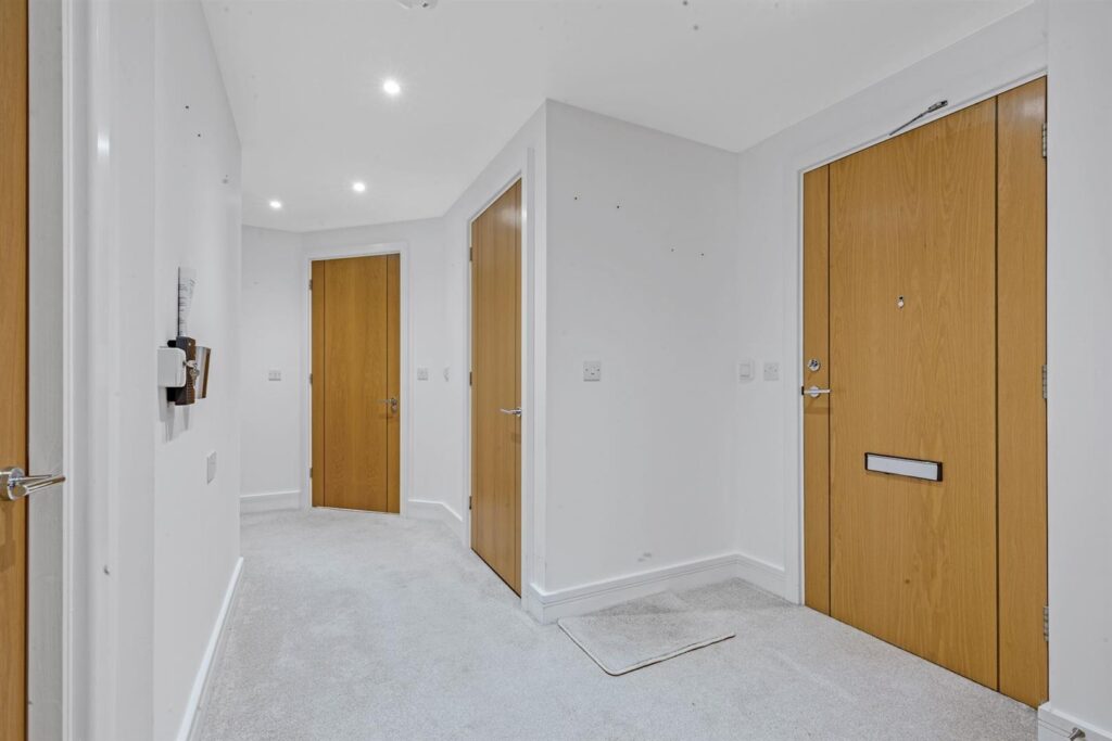 301 High Street, Ongar, CM5 9FD