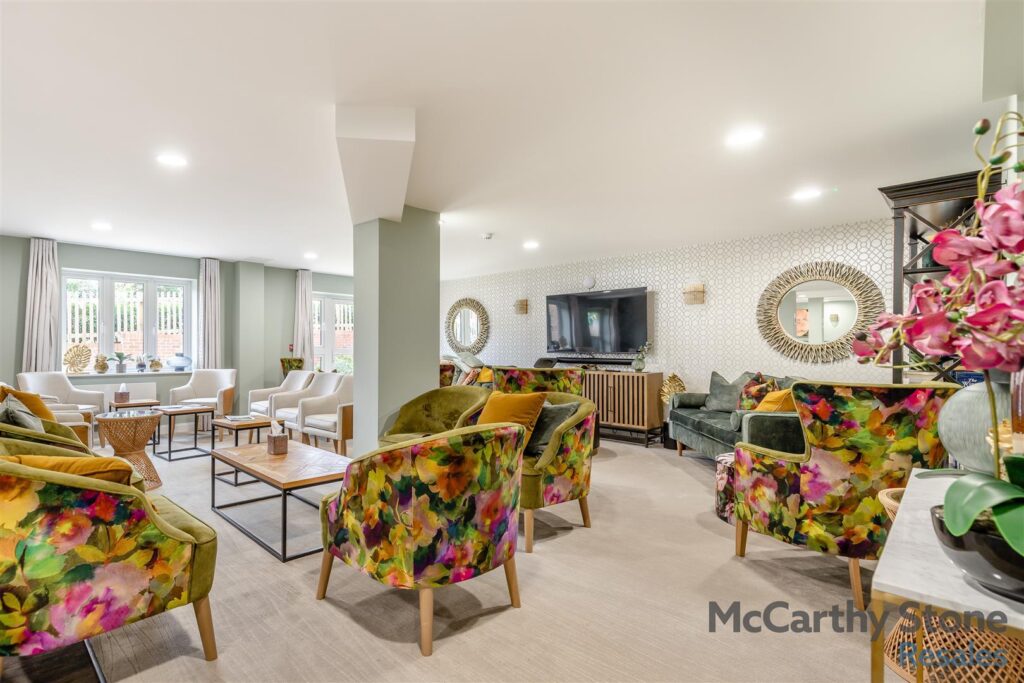 Bluebell House, Barnsdale Drive, Westcroft, Milton Keynes MK4 4DU