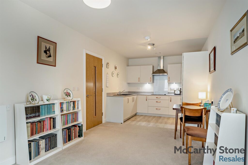 Norton Place, Icknield Way, Baldock SG7 5FH
