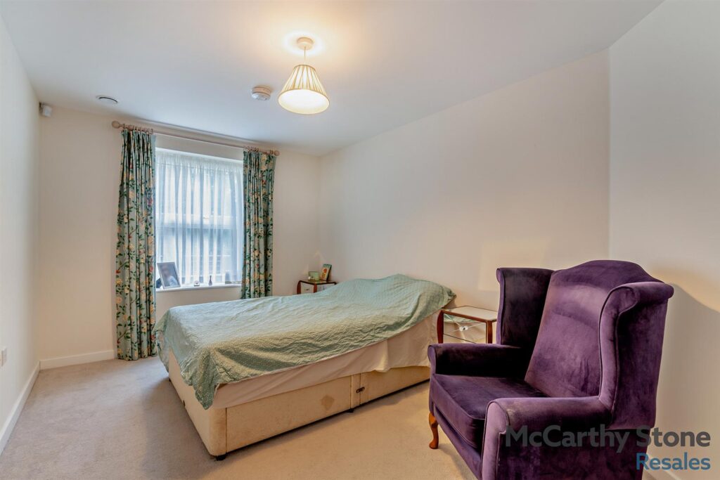 Summer Court, Burley In Wharfedale