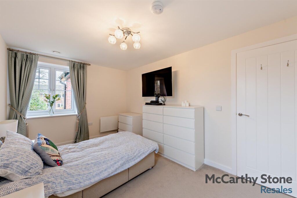Symonds Grange, Hooton Road, Willaston, Neston, CH64 1AD