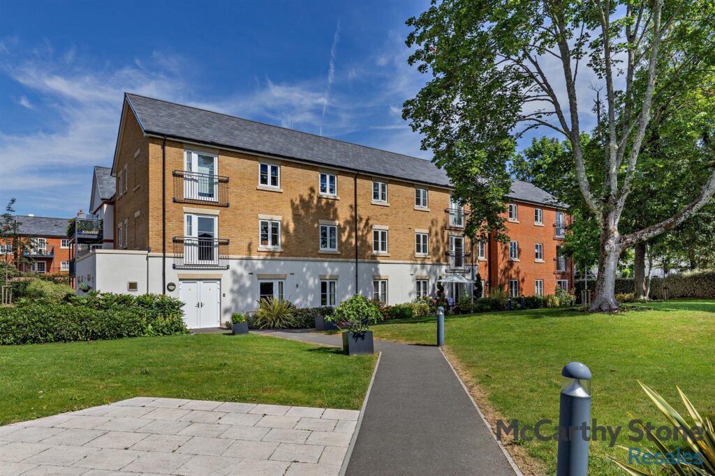 Queen Elizabeth Place, Orchard Lane, Alton