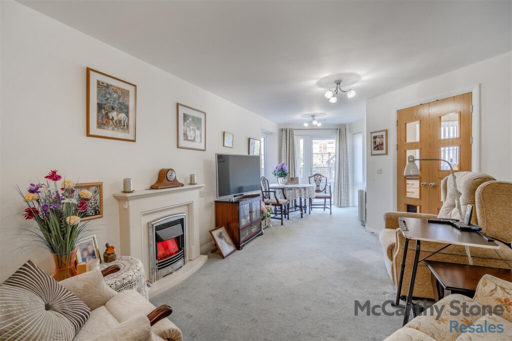 Crocus Court, Station Road, Poulton-Le-Fylde, FY6 7XJ