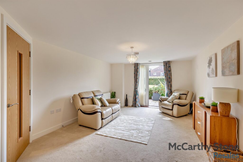 Queen Elizabeth Place, Orchard Lane, Alton