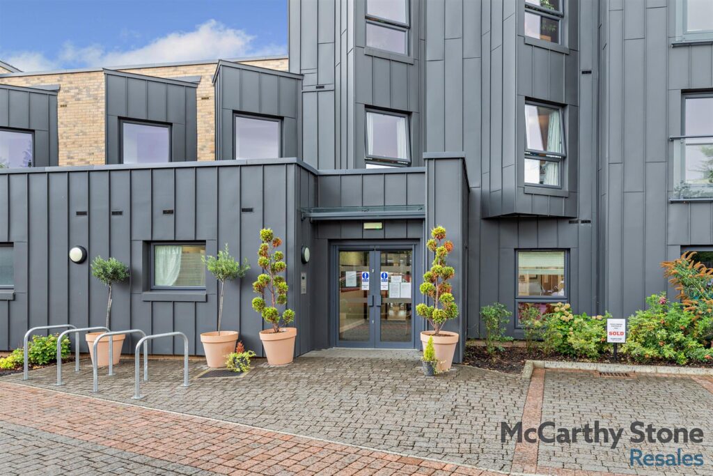 Norton Place, Icknield Way, Baldock SG7 5FH