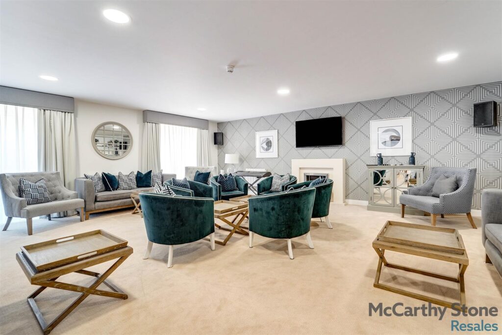 Oakhill Place, High View, Bedford, Bedfordshire, MK41 8FB