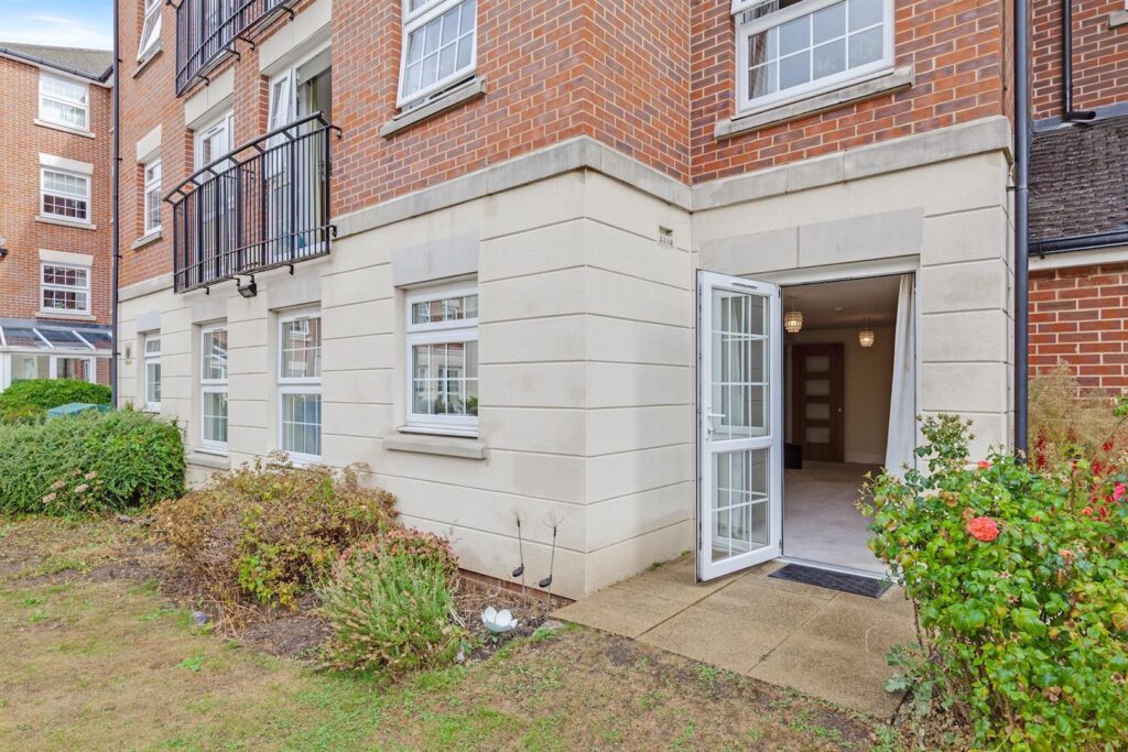 301 High Street, Ongar, CM5 9FD