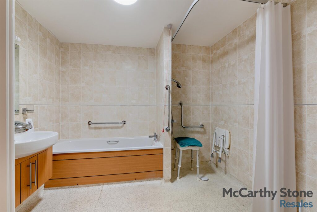 Lady Susan Court, New Road, Basingstoke, Hampshire, RG21 7PF