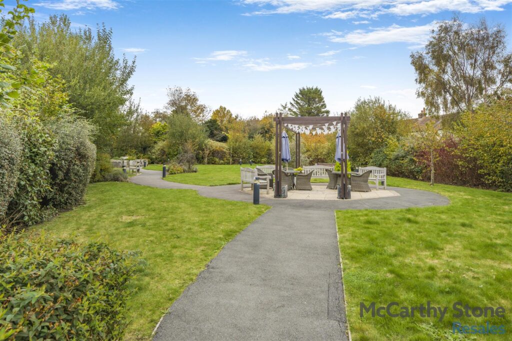 Crocus Court, Station Road, Poulton-Le-Fylde, FY6 7XJ