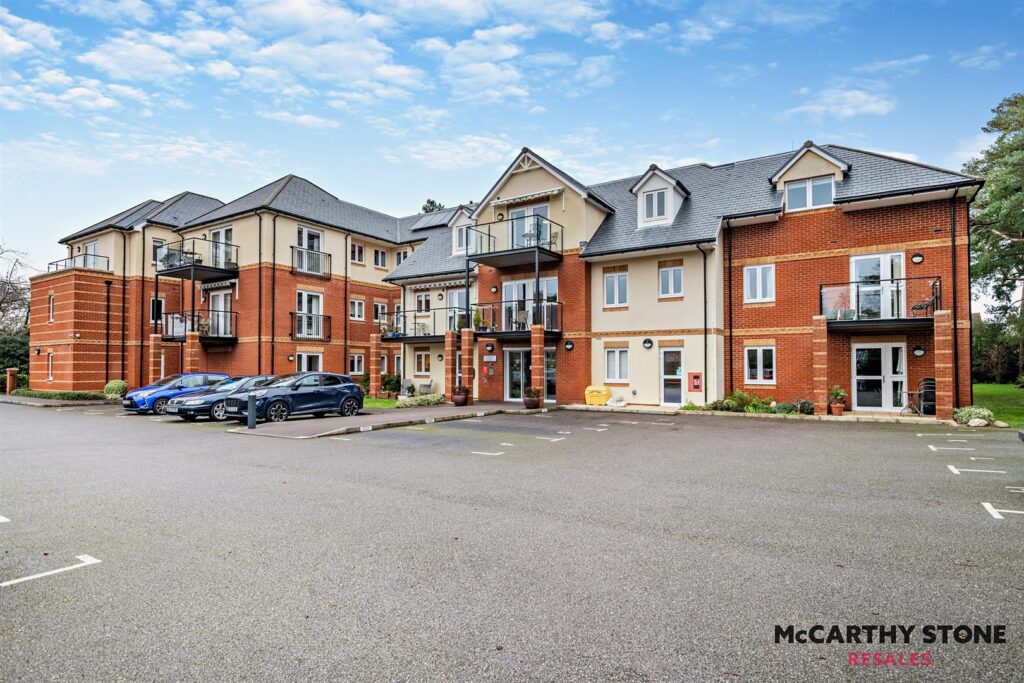 Coppice Gate, Beaulieu Road, Dibden Purlieu, Southampton, Hampshire