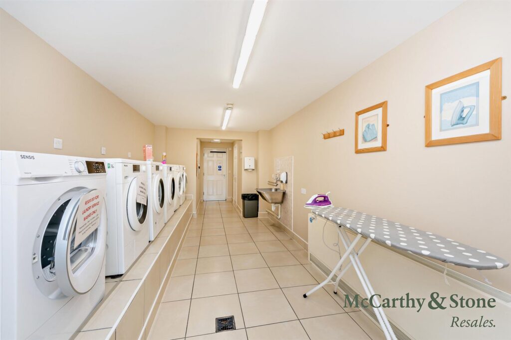 Amelia Court, Union Place, Worthing, BN11 1AH