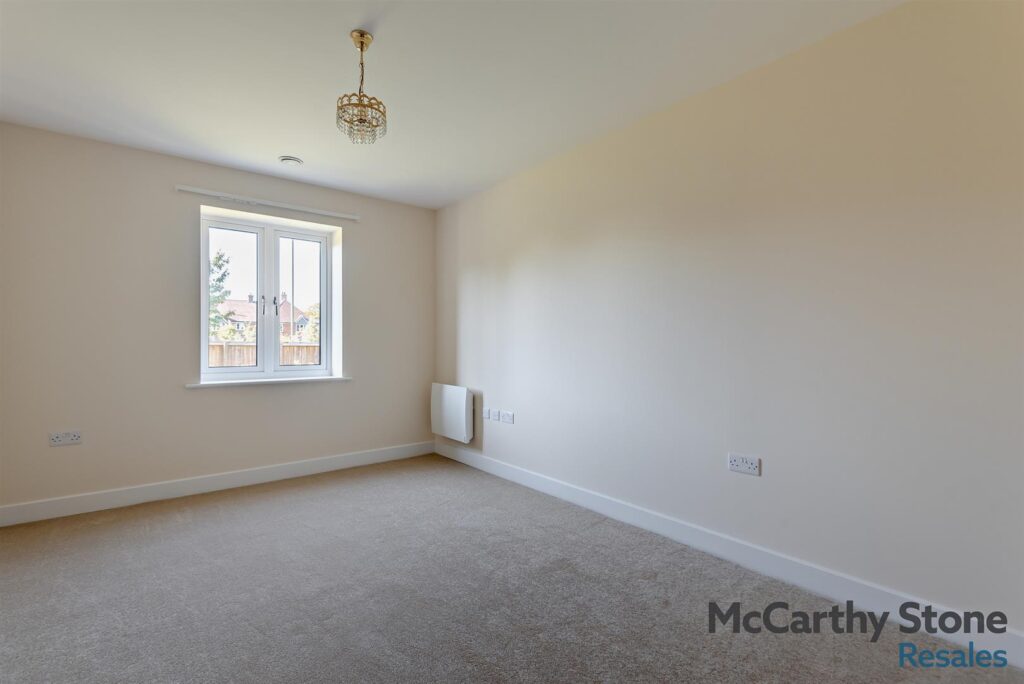 Shortwood Copse Lane, Basingstoke
