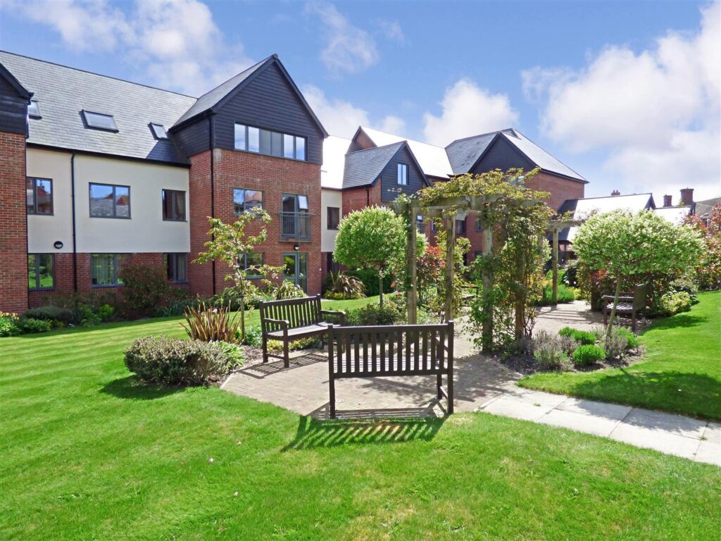 Jebb Court, Dairy Grove, Ellesmere