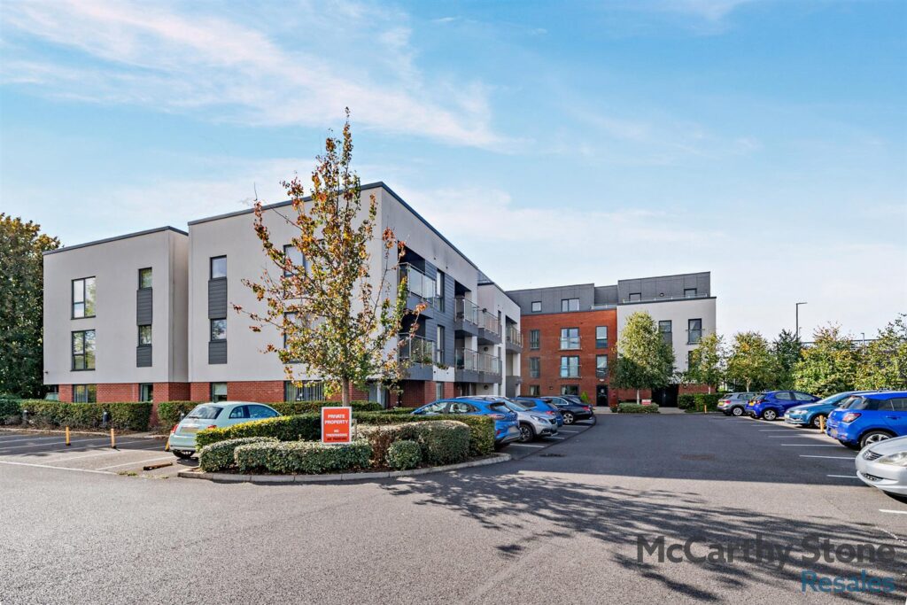 Lock House, Keeper Close, Taunton, Somerset, TA1 1AX