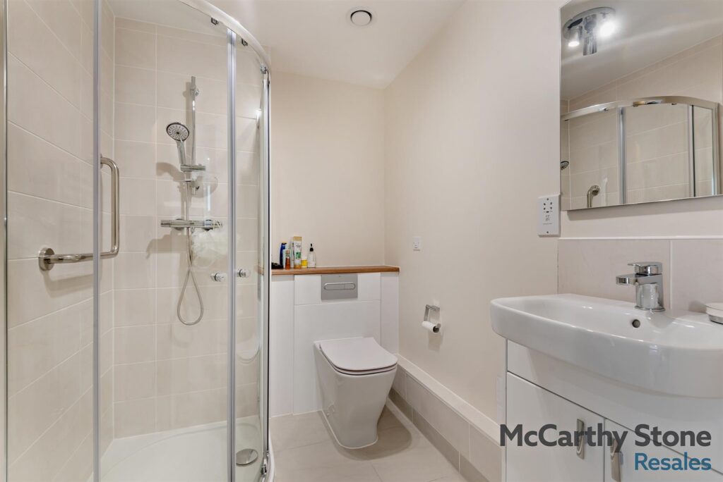 Queen Elizabeth Place, Orchard Lane, Alton